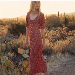 Christy Dawn Lennon dress Size Small